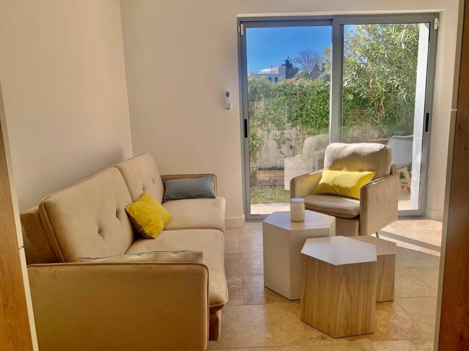 La Reposee, Bas De Villa En Plein Coeur De ונס מראה חיצוני תמונה